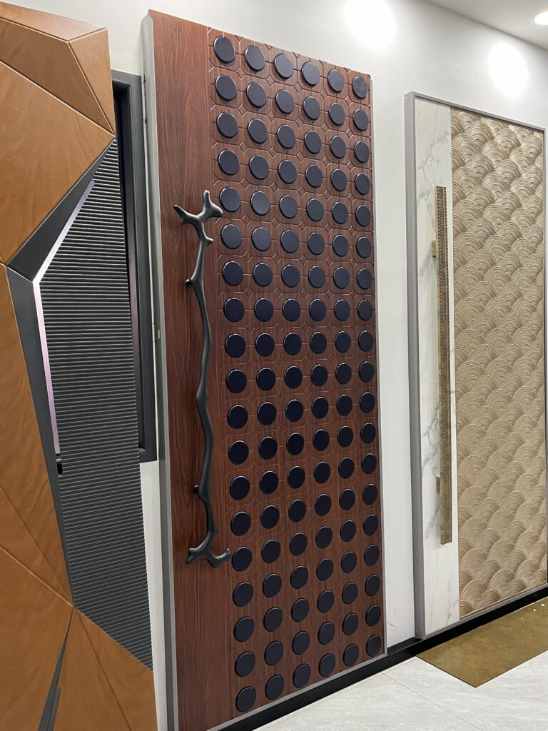Double Aluminum Entrance Doors